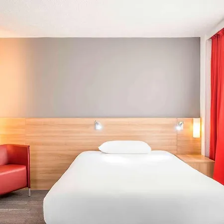 Hotel Ibis Styles Alesia Montparnasse Parigi