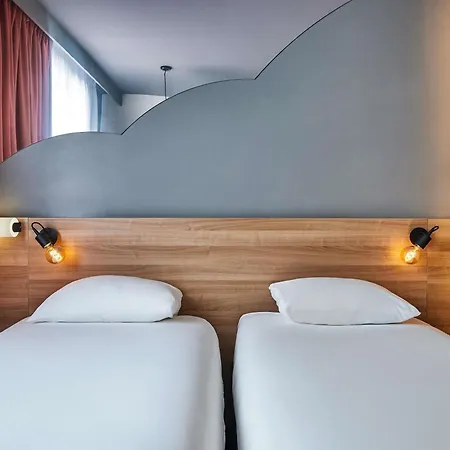 Ibis Styles Alesia Montparnasse Hotel 3*