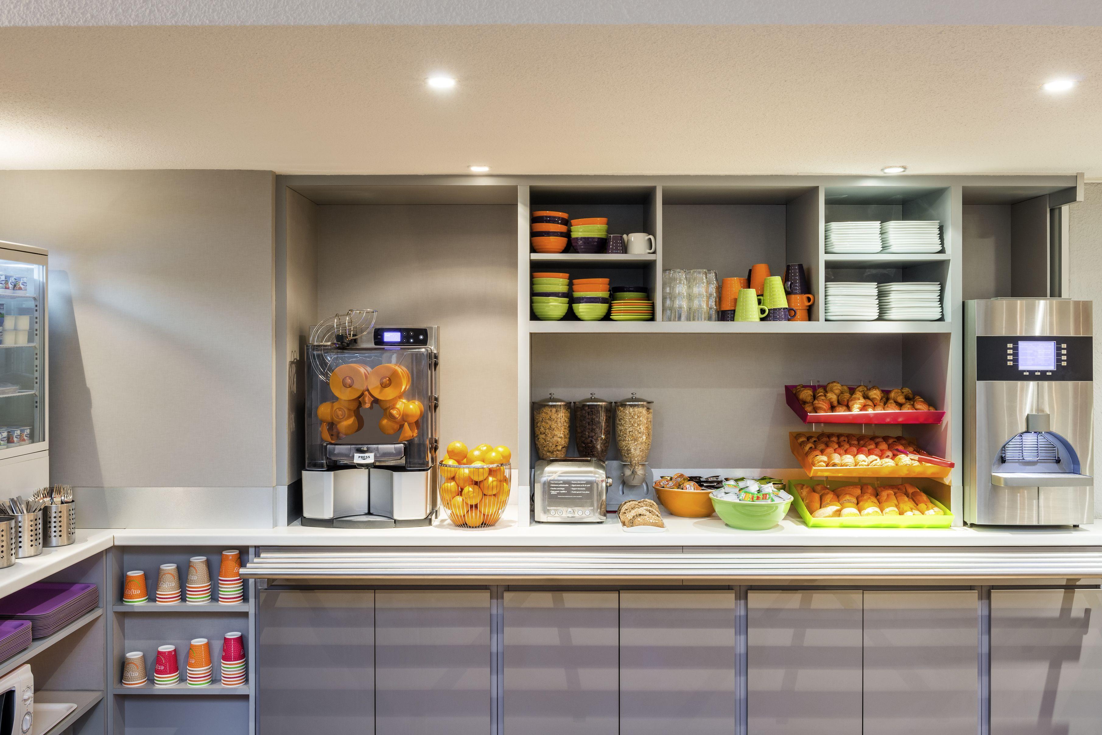 Hotel Ibis Styles Alesia Montparnasse 3*